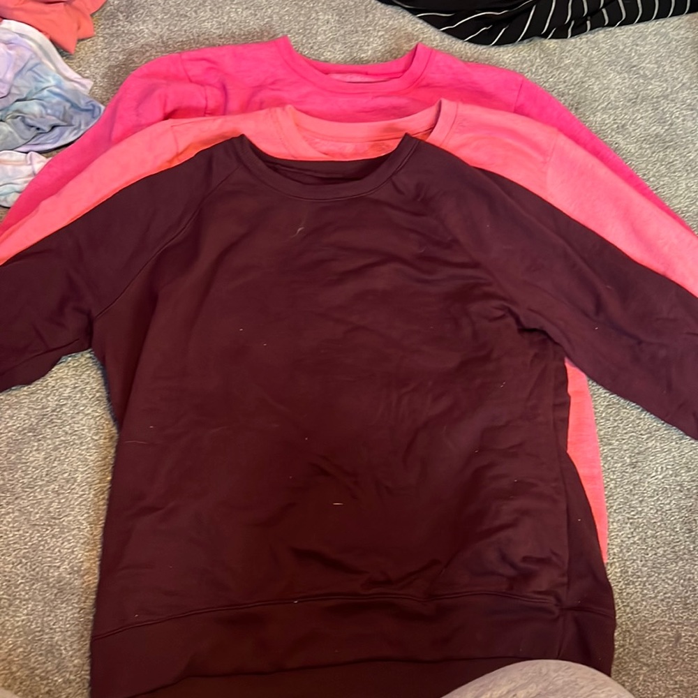 Hanes crew neck sweaters all three five dollars